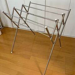 【取引中】アイリスオーヤマ(IRIS OHYAMA) の物干しです。の画像