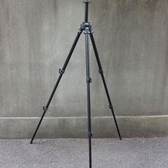 Manfrotto マンフロット 三脚 055C と雲台 141RC 付き (Alcatraz Manfrotto マンフロット 三脚 055C と雲台 141RC 付き (Alcatraz