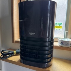 セラミックファンヒーター
