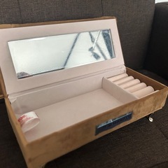 【取引決定】ハローキティ　ジュエリーボックスの画像