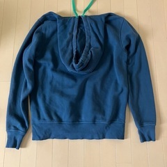 ATOMIC パーカー の画像
