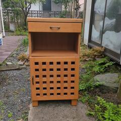 キャビネット