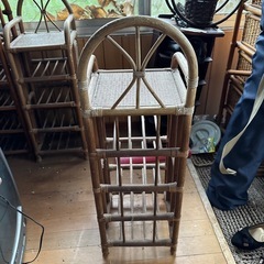 ラタン製シューズラック２つの画像