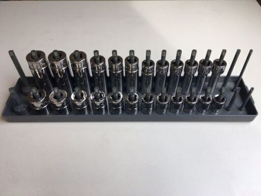 Snap-on/スナップオン24個セット・ケース付3/8dr 6P ディープ Snap-on/スナップオン24個セット・ケース付3/8dr 6P ディープ
