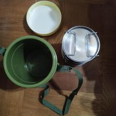 インドのお弁当箱の画像