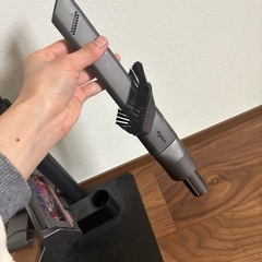 掃除機スタンド 付属品ありの画像
