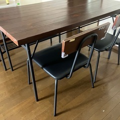テーブル　椅子　長椅子の画像