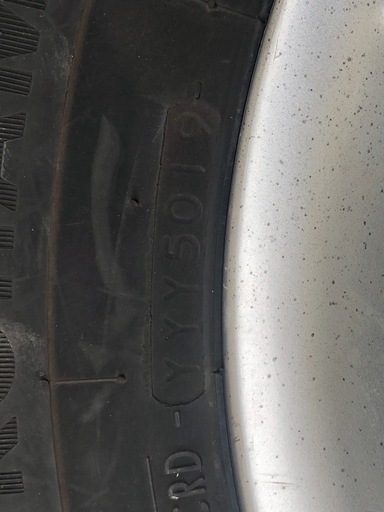 165/80R-13  YOKOHAMA blueearth  van