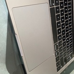MacBook Pro 13 inch 2019 (hama domin) 京都のMacの中古 MacBook Pro 13 inch 2019 (hama domin) 京都のMacの中古