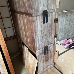 桐和箪笥の画像