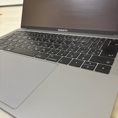 MacBook Pro  2017 13インチの画像