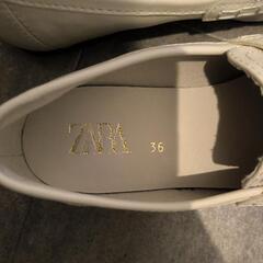 ZARA合皮ローファー約23センチの画像