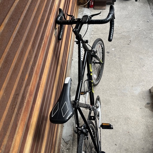 兵庫　尼崎引取限定　ブラックミニベロ 値下げ新古車ミニベロ (ボタン) 尼崎のロードバイクの中古