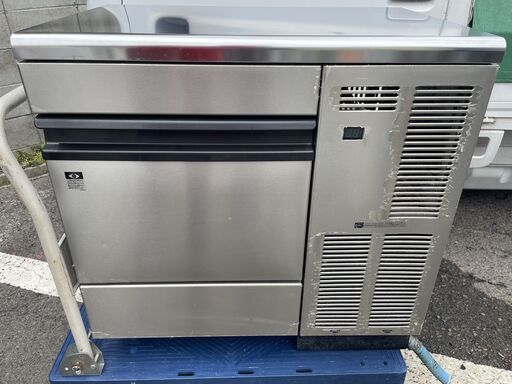 ☆ホシザキ 業務用 全自動製氷機 キューブアイスメーカー 65kg ☆ホシザキ 業務用 全自動製氷機 キューブアイスメーカー 65kg