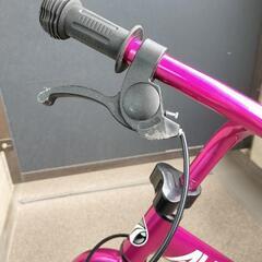 AVIGO ピンク　トレーニングバイクの画像