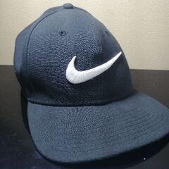 NIKE(ナイキ)帽子 キャップ 訳ありの画像