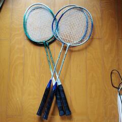 バドミントンラケット
