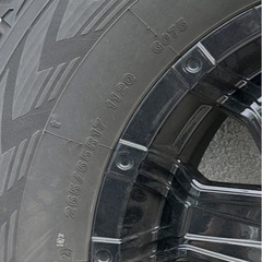 今週末で取り下げます、150プラド使用タイヤセットの画像