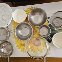 [取引中]  ボウル・ざる・調理器具・鍋など、キッチン用品