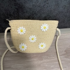 子ども用　花　ストローバッグ　ショルダーバッグの画像