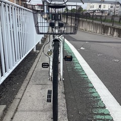 【中古自転車】　(ホワイト／ブラック) 外装6段