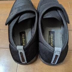 介護用シューズ　黒　25.5センチの画像
