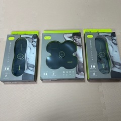 もてケア　EMS　貼るだけトレーニング　MAXELL