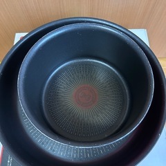 【IH対応/ガス火対応】T-fal 鍋&フライパン3点セット ティファール　中古の画像