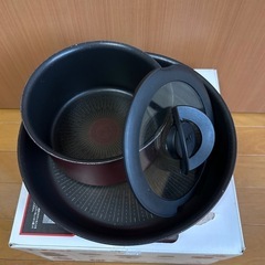 【IH対応/ガス火対応】T-fal 鍋&フライパン3点セット ティファール　中古の画像