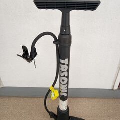 空気入れ　エアポンプ