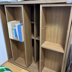 コミック棚　本棚の画像