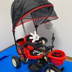 ミッキー　三輪車　手押しハンドル付き

