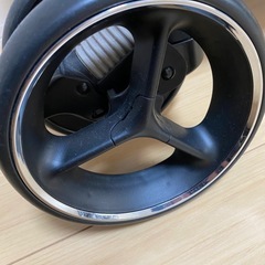 【極美品】大幅値下げベビーカー  アップリカ オプティア クッション グレイス 黒 の画像