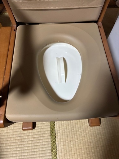 介護用ポータブルトイレ