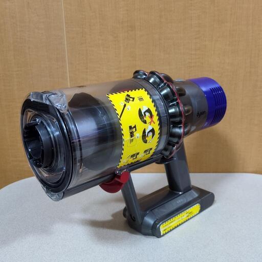 美品】ダイソン dyson cyclone v10 fluffy 分解洗浄済み 美品】ダイソン dyson cyclone v10 fluffy 分解洗浄済み
