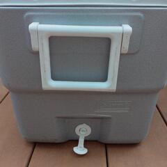 保冷力抜群　コールマン　クーラーボックス　エクストリームの画像