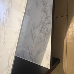 テーブル
の画像