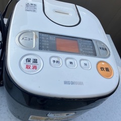 炊飯器の画像