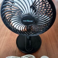 USB充電式卓上扇風機です!