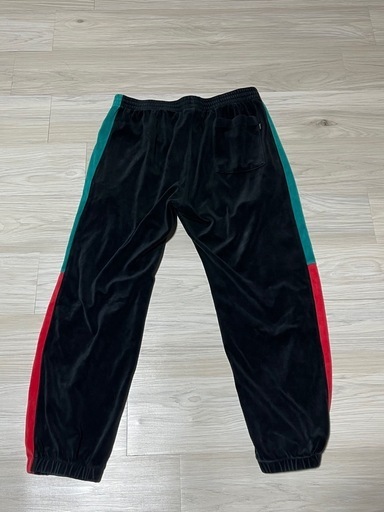 supreme ベロアトラックパンツ Mサイズ (maro) 近文のパンツ supreme ベロアトラックパンツ Mサイズ (maro) 近文のパンツ