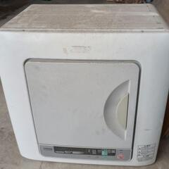 乾燥機　乾燥のみ　衣類用　通電　動作確認済み！