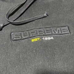 ［正規品］supreme embossed logo パーカー ...