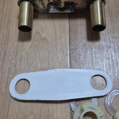 洗面台用混合水栓（海外製）の画像