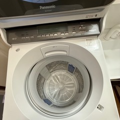 洗濯機　40度くらいの温水機能付きで洗濯物を洗えます