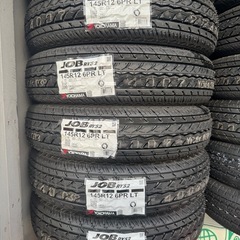 新品タイヤ　1台分