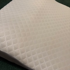ニトリ　背中の画像