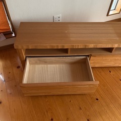テレビ台の画像