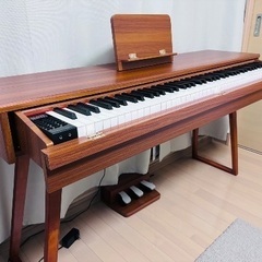 電子ピアノ　組み立て済み　ほぼ未使用