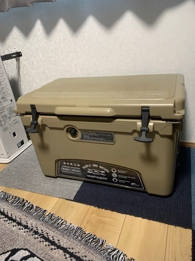 FEILDOOR ノーザンクーラーボックス　42.5L