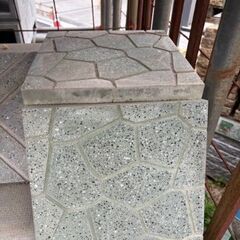 ⑪石板の画像